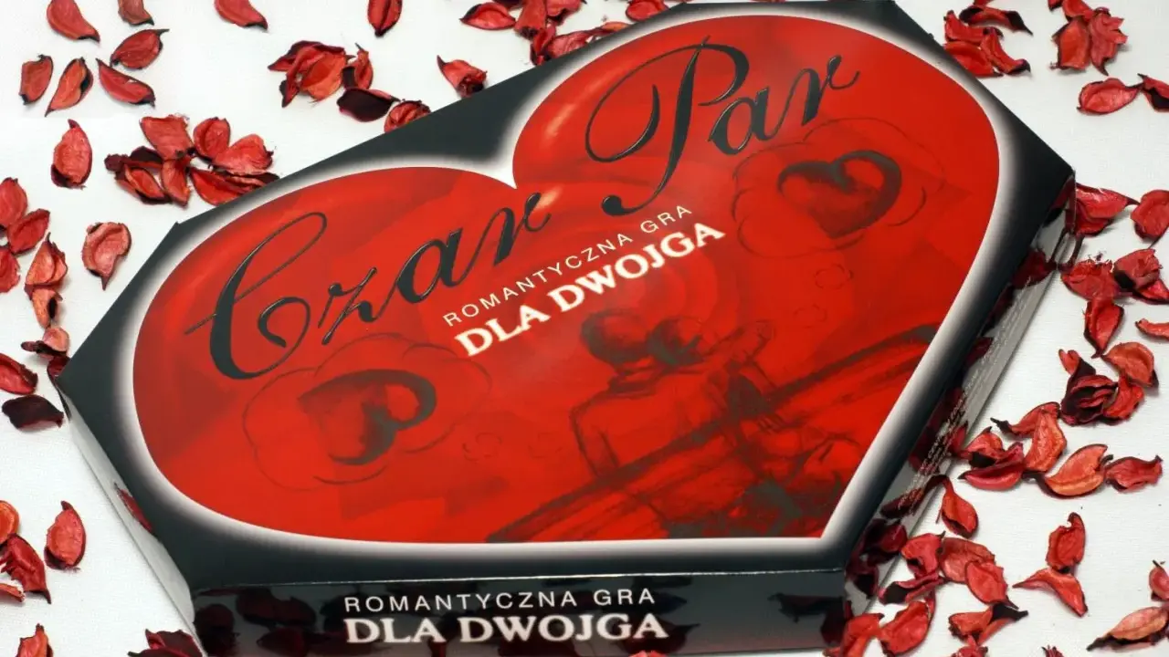 Romantyczna gra "Czar Par" dla dwojga, idealna na wspólne wieczory.