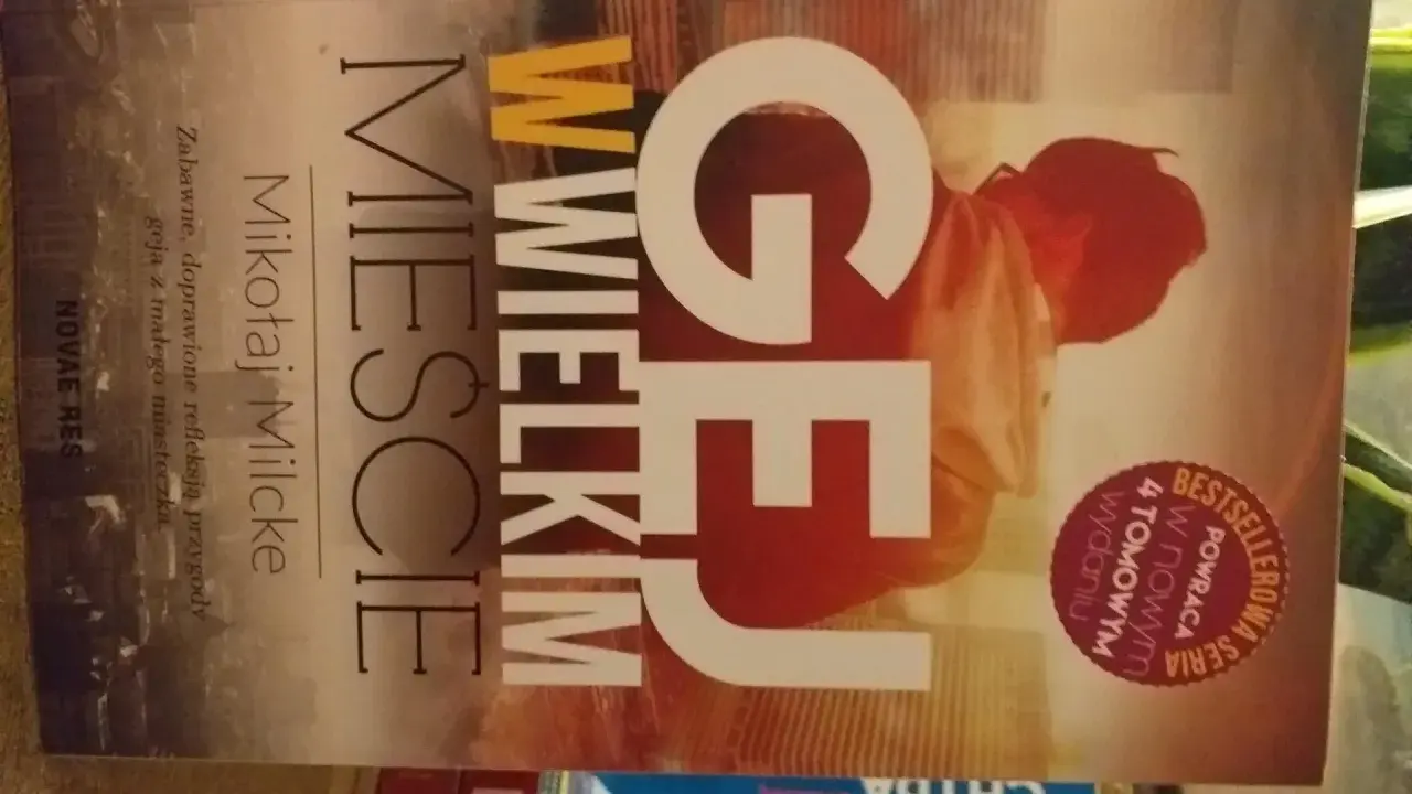 Książki o gejach: "Gej w wielkim mieście" Mikołaja Milcke to zabawne, doprawione refleksją przygody geja z małego miasteczka.