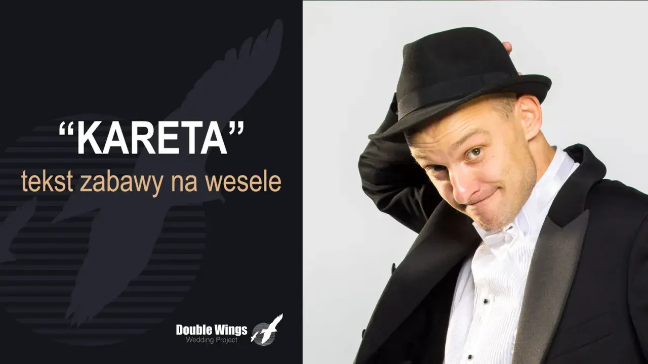 Uśmiechnięty mężczyzna w czarnym fraku i kapeluszu, gotowy na zabawną weselną kareta.