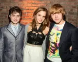 Daniel Radcliffe, Emma Watson i Rupert Grint świętują urodziny Harry'ego Pottera.