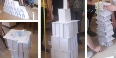 Klasa 4 buduje wieże z papieru. Zabawy integracyjne rozwijają kreatywność i współpracę.