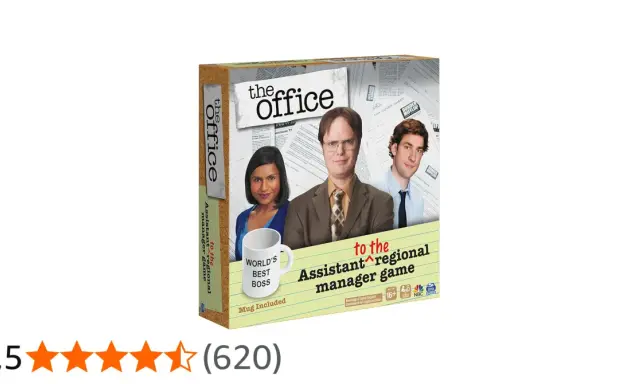 Gra "The Office: Assistant to the Regional Manager" z postaciami z serialu i kubkiem "World's Best Boss".