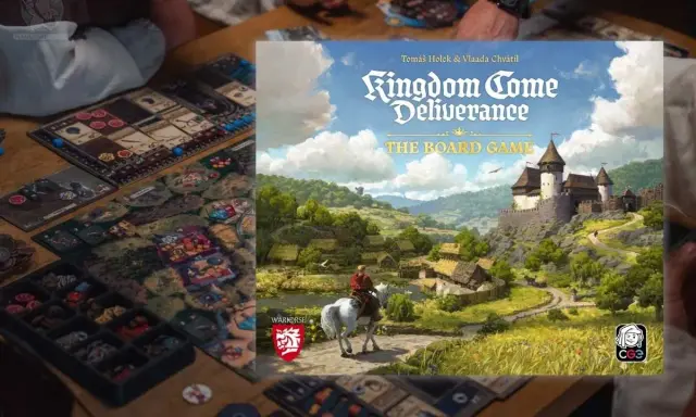 Rebel zapowiedzi: plansza do gry Kingdom Come: Deliverance, zamek na wzgórzu, wioska i rycerz na koniu.